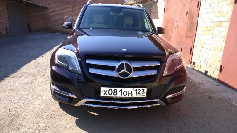 Mercedes-Benz  2012