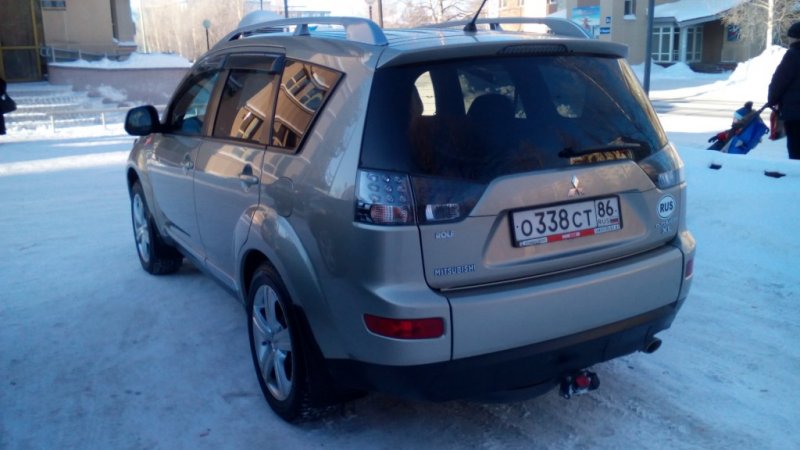 Mitsubishi Outlander 2008