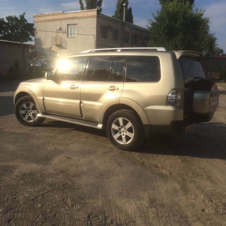 Mitsubishi Pajero 2007