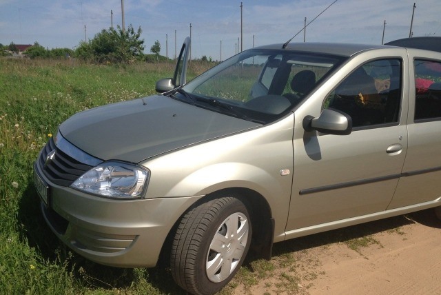 Renault Logan 2014