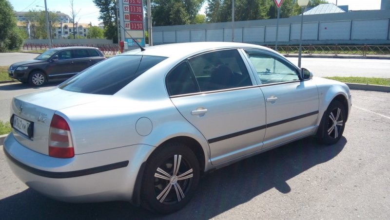 SKODA SuperB 2007