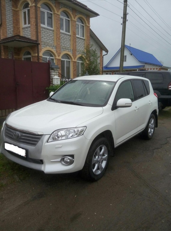 Toyota  2011