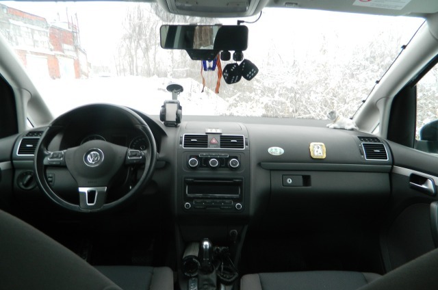 Volkswagen Touran 2012