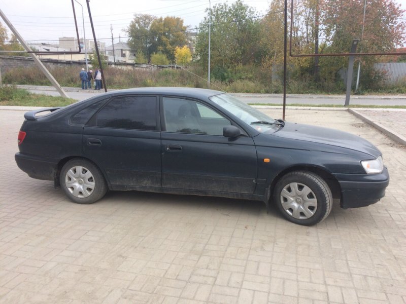 Toyota Carina 1995