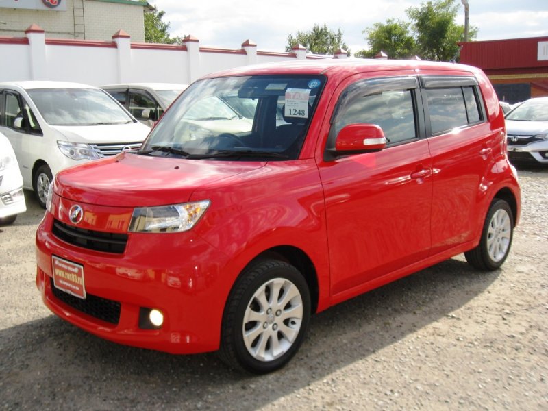 Toyota BB 2014