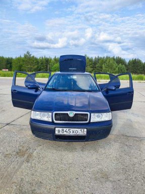 SKODA Octavia 2012