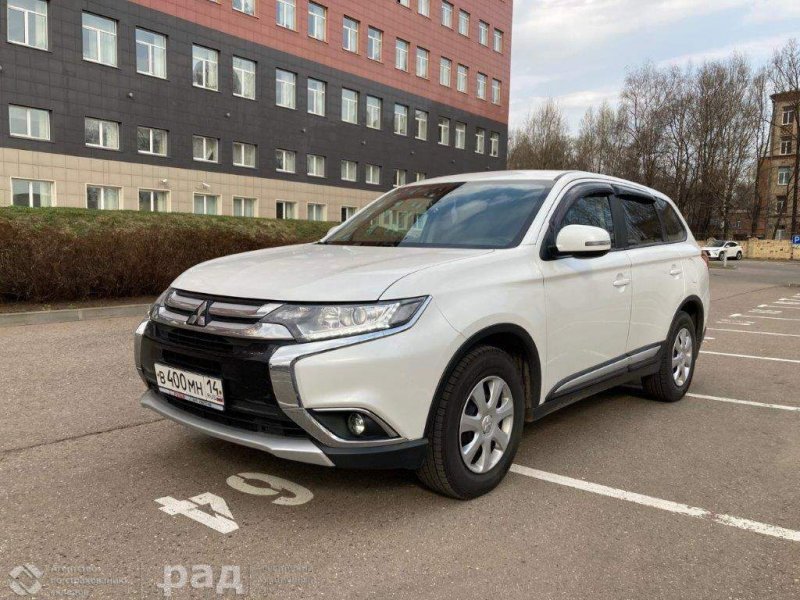 Mitsubishi Outlander 2017