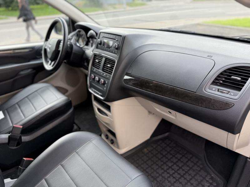 Dodge Caravan 2019