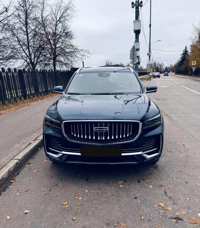 Geely Emgrand 2023