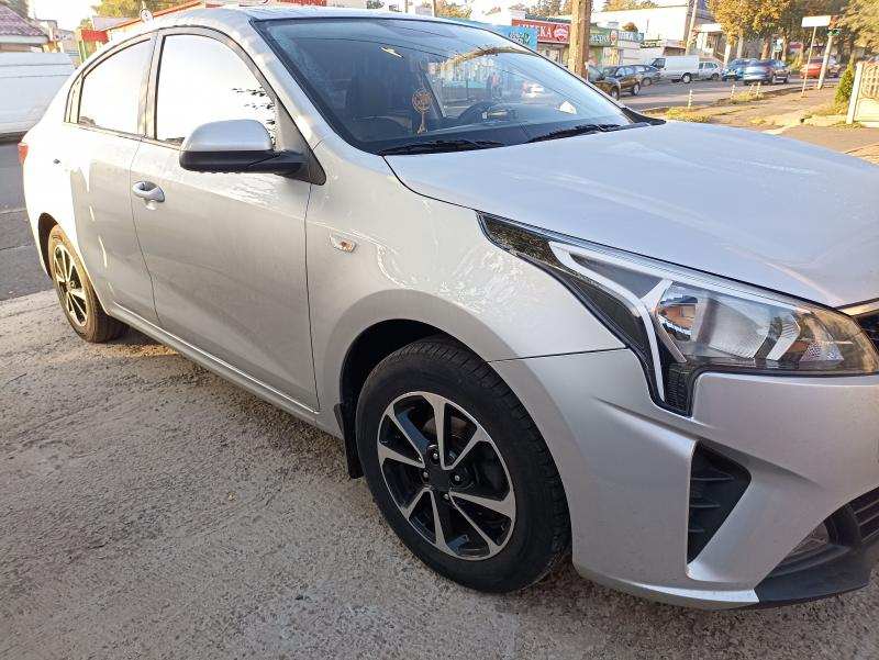 Kia Rio 2021