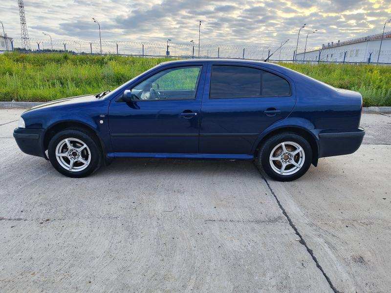 SKODA Octavia 2012