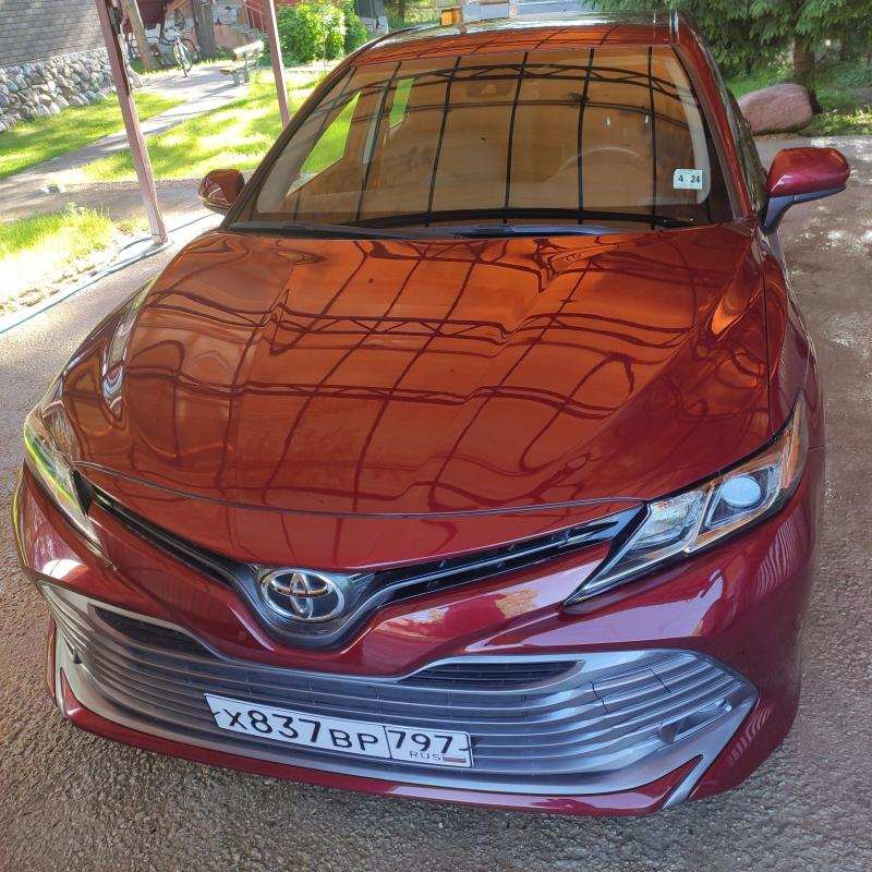 Toyota Camry 2019