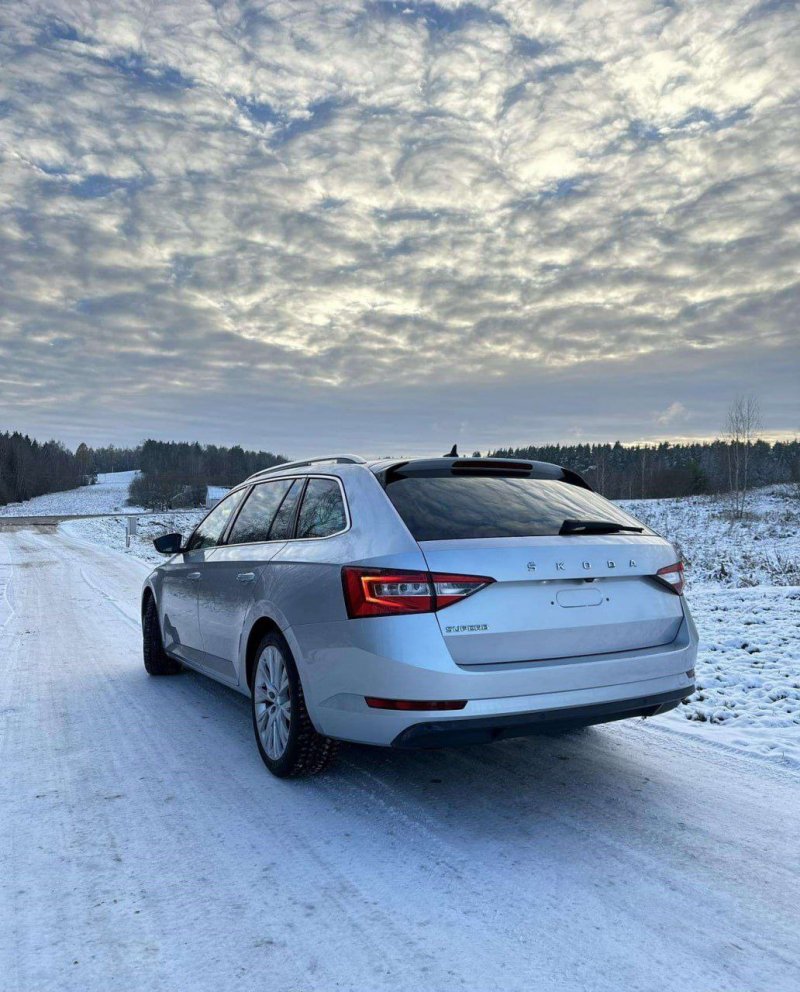 SKODA SuperB 2020